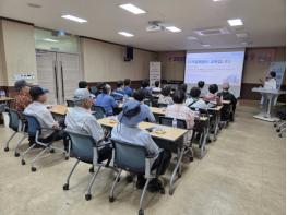 울진군, 어르신 대상 맞춤형 ICT 교육 진행 기사 이미지