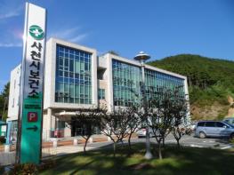 사천시보건소, 거동 불편 어르신 위한 ‘노인 방문 구강건강관리 사업’ 운영  기사 이미지