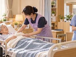 골절 어르신 5일간 부적절한 돌봄…요양원 업무정지 45일 적법 기사 이미지